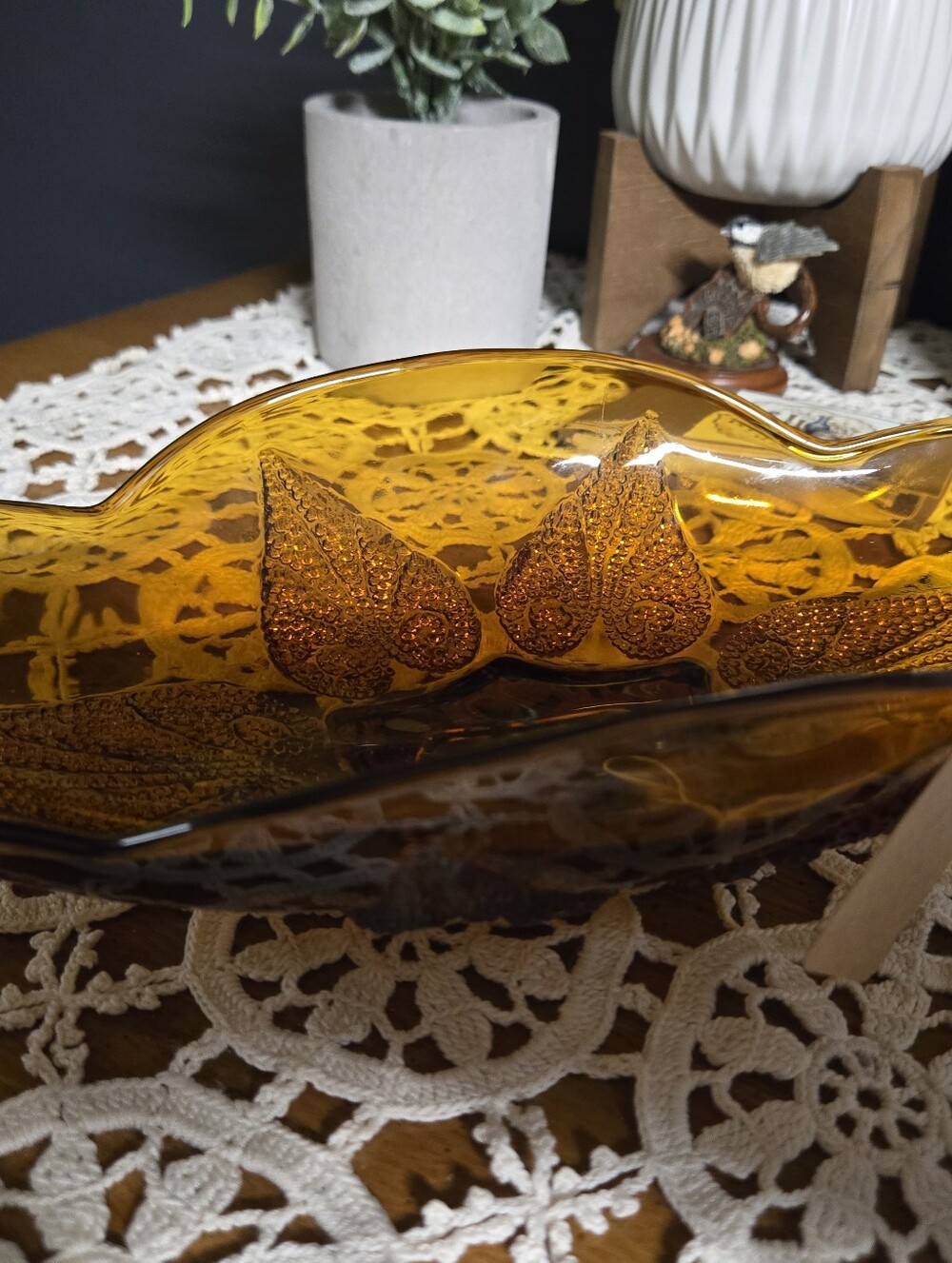 Indiana Glass Amber Raised Leaf Serving Dish